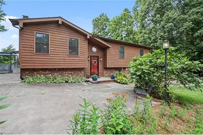 535 Laura Drive, Winston-Salem, NC 27107 - Photo 2
