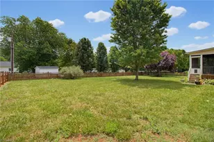 521 Lowergate Ln, Kernersville, NC 27284 - Photo 28