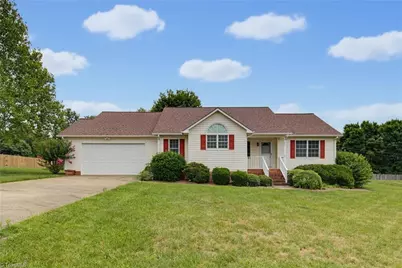 521 Lowergate Lane, Kernersville, NC 27284 - Photo 2