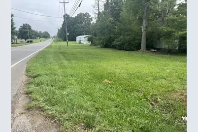 7721 Nc Highway 8, Lexington, NC 27292 - Photo 16