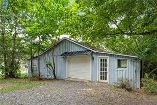 1713 Vance St, Reidsville, NC 27320 - Photo 34