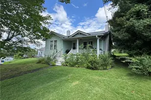 816 W Haymore St, Mount Airy, NC 27030 - Photo 4