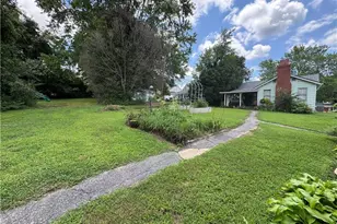 816 W Haymore St, Mount Airy, NC 27030 - Photo 18