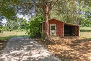 4996 Little Beane Store Rd, Seagrove, NC 27341 - Photo 34