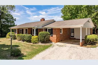 4996 Little Beane Store Road, Seagrove, NC 27341 - Photo 24