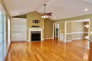 132 Feather Ridge Cir, Reidsville, NC 27320 - Photo 6