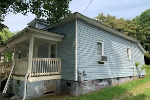 1015 Adams St, High Point, NC 27262 - Photo 2