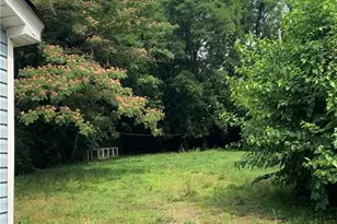 1015 Adams St, High Point, NC 27262 - Photo 4