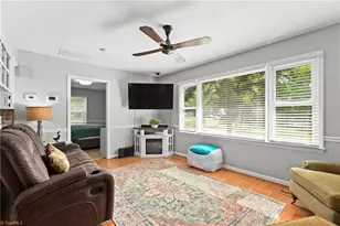 1132 Kennedy St, Yadkinville, NC 27055 - Photo 4