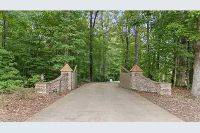 636 Lee Road, Thomasville, NC 27360 - Photo 2