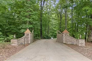 636 Lee Rd, Thomasville, NC 27360 - Photo 2