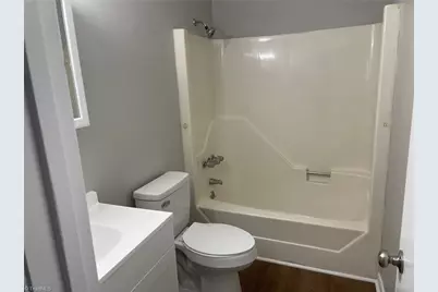 1807 S Scales Street #14, Reidsville, NC 27320 - Photo 6