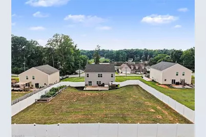 1218 Hickory Point Drive, Lexington, NC 27292 - Photo 24