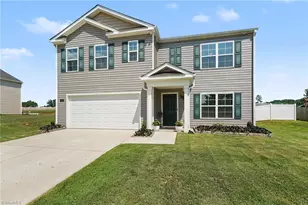 1218 Hickory Point Dr, Lexington, NC 27292 - Photo 2