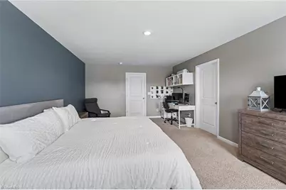 1218 Hickory Point Drive, Lexington, NC 27292 - Photo 18
