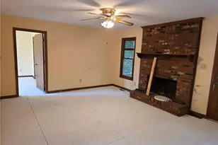 3711 Country Club Rd, Winston-Salem, NC 27104 - Photo 2