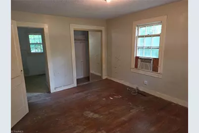 3713 Country Club Road, Winston-Salem, NC 27104 - Photo 4