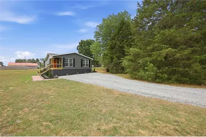 4390 Glenford Drive, Winston-Salem, NC 27107 - Photo 34