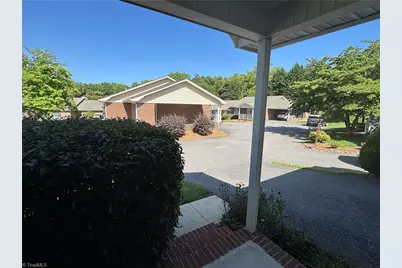 2023 N Main Street #B, Mount Airy, NC 27030 - Photo 12