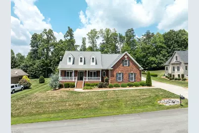 6623 Aspen Forest Lane, Walkertown, NC 27051 - Photo 2