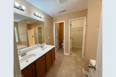 3623 Whitworth Drive, Greensboro, NC 27405 - Photo 14