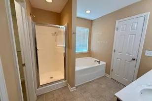 3623 Whitworth Dr, Greensboro, NC 27405 - Photo 14