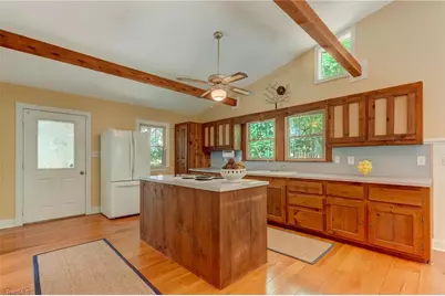 190 Partridge Court, Reidsville, NC 27320 - Photo 4