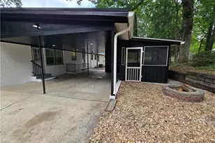 701 Willowmoore Ave, Thomasville, NC 27360 - Photo 4