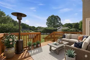 1105 Deerfield Dr, Reidsville, NC 27320 - Photo 38