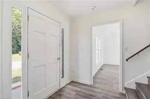 1105 Deerfield Dr, Reidsville, NC 27320 - Photo 6