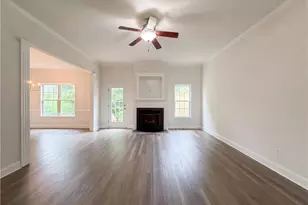404 Winchester Dr, Graham, NC 27253 - Photo 2