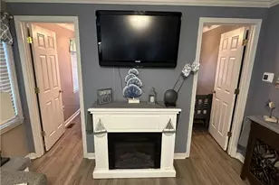 138 Marina Dr, New London, NC 28127 - Photo 8