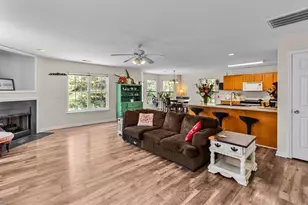 929 Peachtree Meadows Cir, Kernersville, NC 27284 - Photo 4
