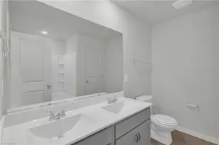 725 Torbay Dr, McLeansville, NC 27301 - Photo 20
