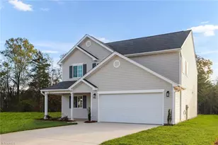 725 Torbay Dr, McLeansville, NC 27301 - Photo 2