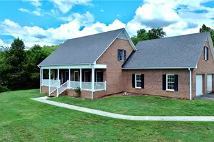 198 Captain Day Rd, Ronda, NC 28670 - Photo 2