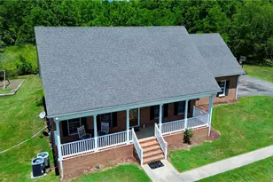 198 Captain Day Rd, Ronda, NC 28670 - Photo 4
