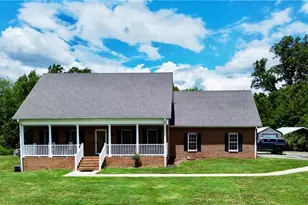 198 Captain Day Rd, Ronda, NC 28670 - Photo 4