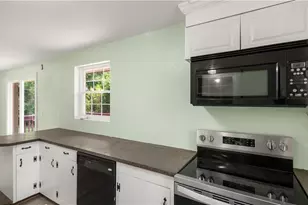 1533 Pecan Dr, High Point, NC 27263 - Photo 14