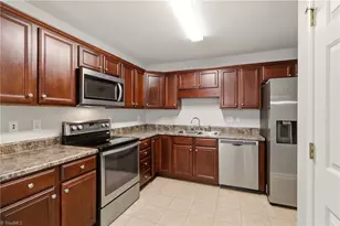 1306 Bayswater Dr, High Point, NC 27265 - Photo 14
