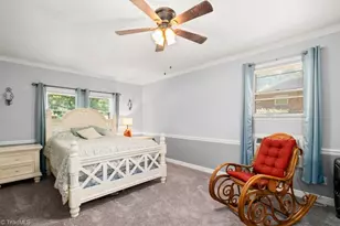 160 Pinelawn Dr, Kernersville, NC 27284 - Photo 16