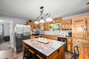 160 Pinelawn Dr, Kernersville, NC 27284 - Photo 8