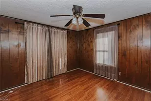 1364 Rauhut St, Burlington, NC 27217 - Photo 20