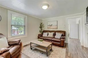 1542 Albright Ave, Burlington, NC 27215 - Photo 4