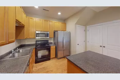 378 Summergate Drive, Winston-Salem, NC 27103 - Photo 2