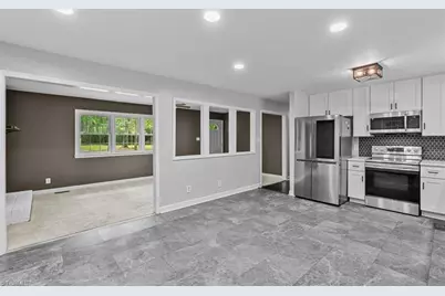 6630 Hunt Road, Pleasant Garden, NC 27313 - Photo 8