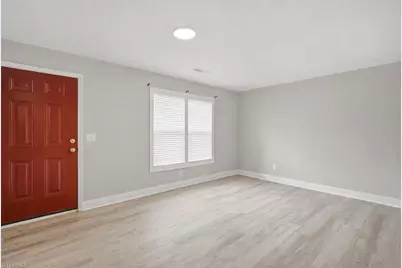 805 Haywood Street, Greensboro, NC 27403 - Photo 4