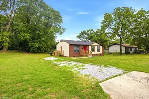 805 Haywood St, Greensboro, NC 27403 - Photo 20