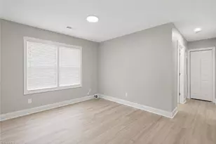 805 Haywood St, Greensboro, NC 27403 - Photo 8