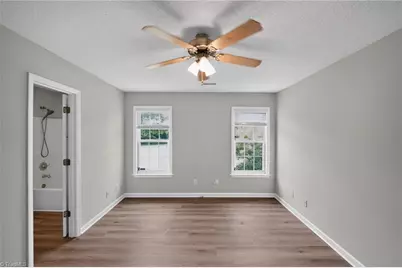 904 Rauhut Street, Burlington, NC 27217 - Photo 16